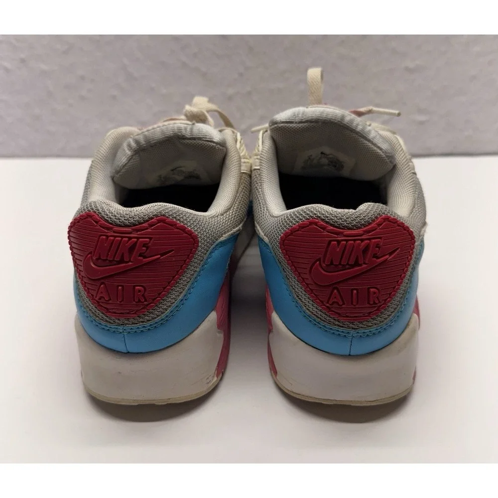 Nike Air Max 90 Vivid Pink Blue Fury Womens Size 8 Sneakers CT1030-001